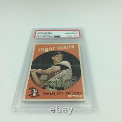 1959 Topps Roger Maris Signed Autographed Baseball Card PSA DNA COA