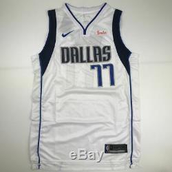Autographed/Signed LUKA DONCIC Dallas White Basketball Jersey PSA/DNA COA Auto
