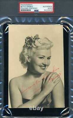 Betty Grable PSA DNA Coa Signed 5x7 Photo Autograph