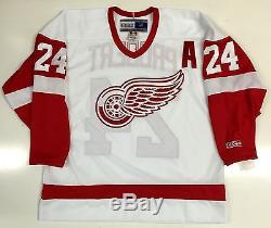 Bob Probert Signed Detroit Red Wings CCM White Jersey Psa/dna Coa