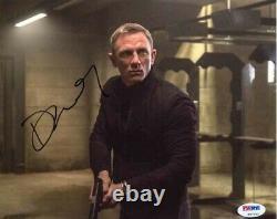 Daniel Craig James Bond Autographed Signed 8x10 Photo Authentic PSA/DNA COA