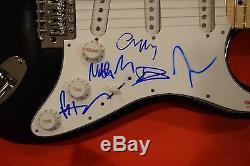 Foo Fighters Complete Band Signed Autographed Electric Guitar PSA/DNA COA Grohl