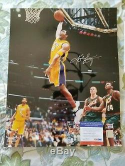Framed Kobe Bryant Signed 16x20 Photo Autographed AUTO PSA/DNA COA Lakers