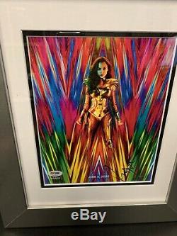 Gal Gadot Wonder Woman Signed PHOTO PSA COA FRAMED PSA/DNA 2020