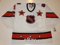 Gordie Howe Signed Wales 1980 All Star Game Jersey Psa/dna Coa Authentic XL Nwt
