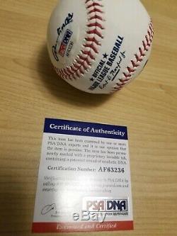 Greg Maddux Signed Autographed Baseball AUTO PSA/DNA COA Braves Hall of Famer