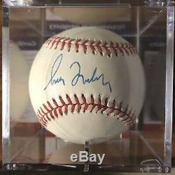 Greg Maddux Signed Baseball! Autograph Psa/dna Coa! Cubs Braves Hof Auto Wow