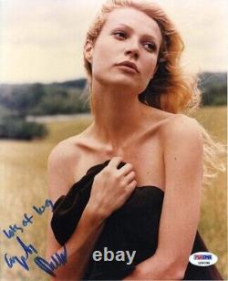 Gwyneth Paltrow Signed Autographed 8x10 Photo PSA/DNA COA