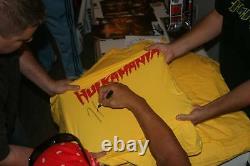 Hulk Hogan Signed WWE Hulkamania T-Shirt PSA/DNA COA Autograph Wrestlemania WWF