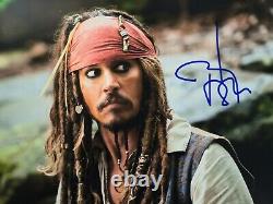 Johnny Depp Signed 8x10 Photo With PSA/DNA COA Pirates of the Caribbean