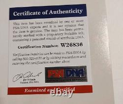 Johnny Depp Signed Pirates Of The Caribbean Psa/dna Coa Authenticated