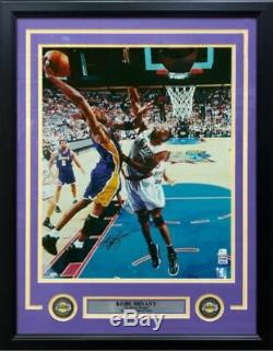 Kobe Bryant Lakers Autographed Signed Framed 01 Finals 16x20 Photo PSA/DNA COA