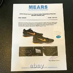 Kobe Bryant Signed 2010 Game Used Sneakers Shoes PSA DNA & Sports Investors COA