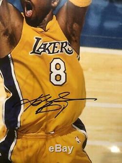 Kobe Bryant Signed & Autograph 16 x 20 Photo come with PSA / DNA / COA