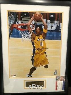 Kobe Bryant Signed & Autograph 16 x 20 Photo come with PSA / DNA / COA