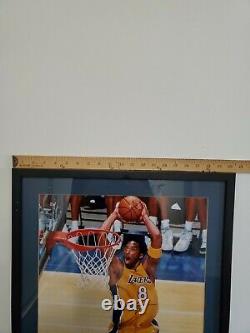 Kobe Bryant Signed LA Lakers Photo Framed PSA DNA COA
