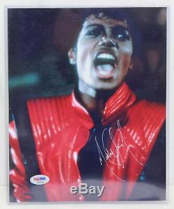 MICHAEL JACKSON THRILLER 8x10 AUTOGRAPHED PHOTO WITH PSA/DNA COA