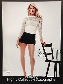 Margot Robbie Signed 11x14 Photo Autograph Psa Dna Coa Z88181