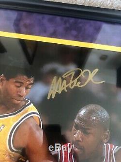 Michael Jordan Magic Johnson Signed 16x20 Photo Upper Deck Psa Dna Coa Bulls