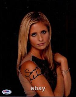 PSA SARAH MICHELLE GELLER SIGNED 8X10 PHOTO PSA/DNA CERT WithCOA AB95170