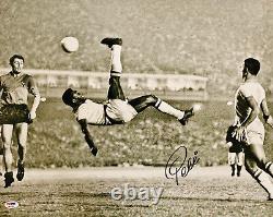Pele Authentic Signed 16x20 Soccer Photo Bicycle Kick PSA/DNA COA