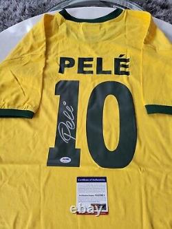 Pelé Autographed/Signed Shirt Jersey PSA/DNA COA Pele Brazil Brasil