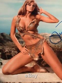 Raquel Welch One Million BC SIGNED PHOTO PSA/DNA COA PSA 8x10