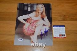 Renee Zellweger Autographed 8x10 Color Photo with PSA/DNA COA