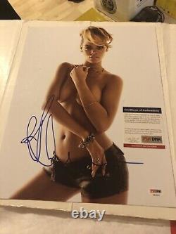 Rihanna TRISTAR PSA/DNA COA PSA Signed Autograph Autographed 11x14 Photo