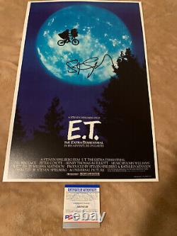 Steven spielberg signed E. T 12x18 Poster Pic PSA/DNA COA