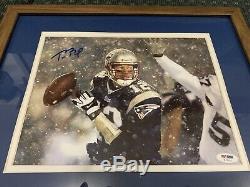 TOM BRADY N. E. Patriots Signed 8x10 Photo Framed/Matted to 12x15 PSA/DNA COA