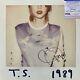 Taylor Swift Signed 1989 Album With Psa/dna Coa
