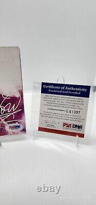 Taylor Swift Speak Now? SIGNED Autograph Booklet withHEART? PSA/DNA COA RARE