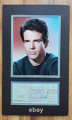 Warren Beatty Signed Auto 11x18 Matted Check Display with 8x10 Photo PSA/DNA COA